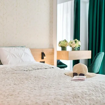 Vlezal Spa&pool Apartment Mamaia