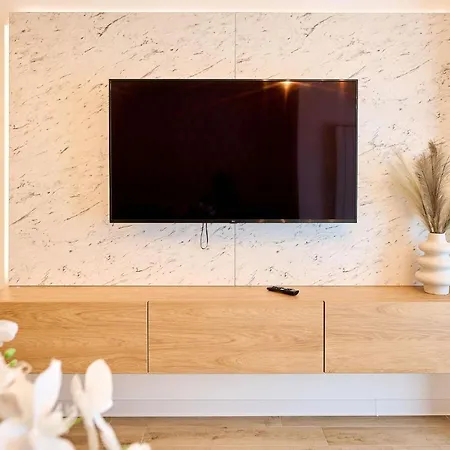 Apartment Vlezal Spa&pool Mamaia